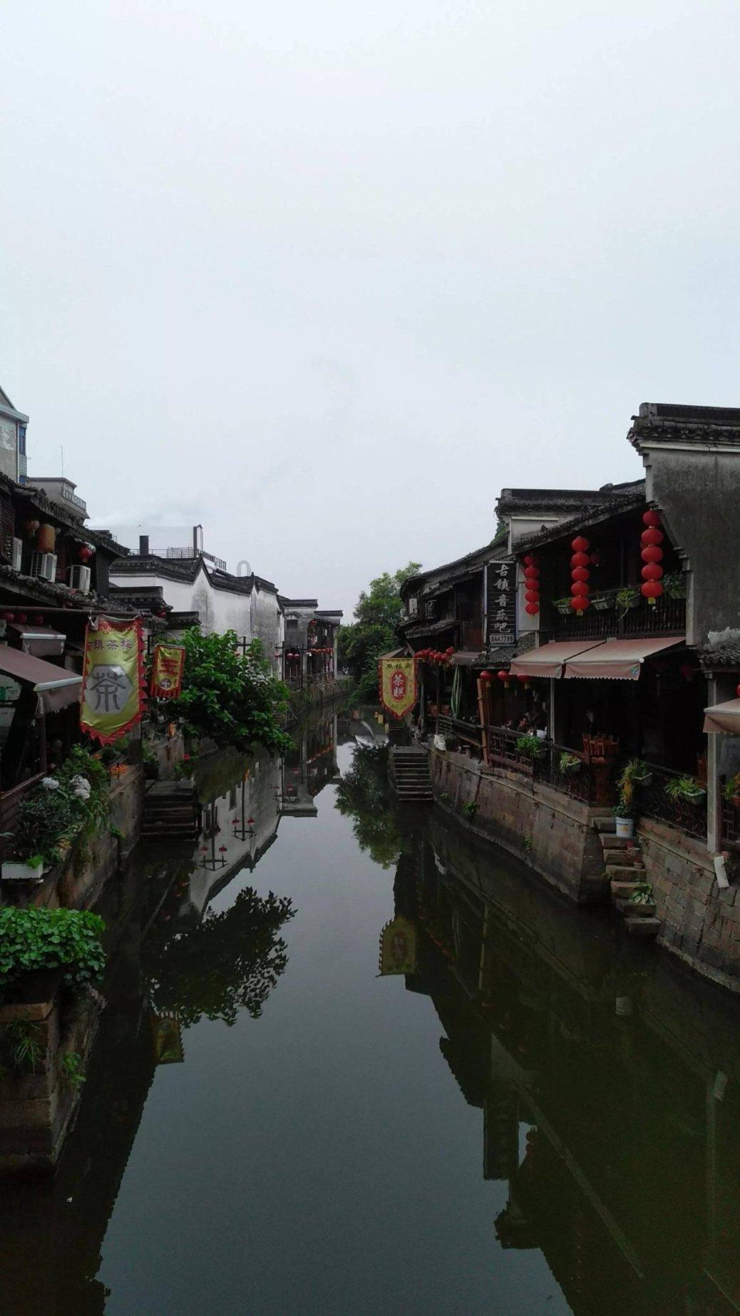 深度交流,融汇新知,尽在男人给女人发800元红包是什么意思?!